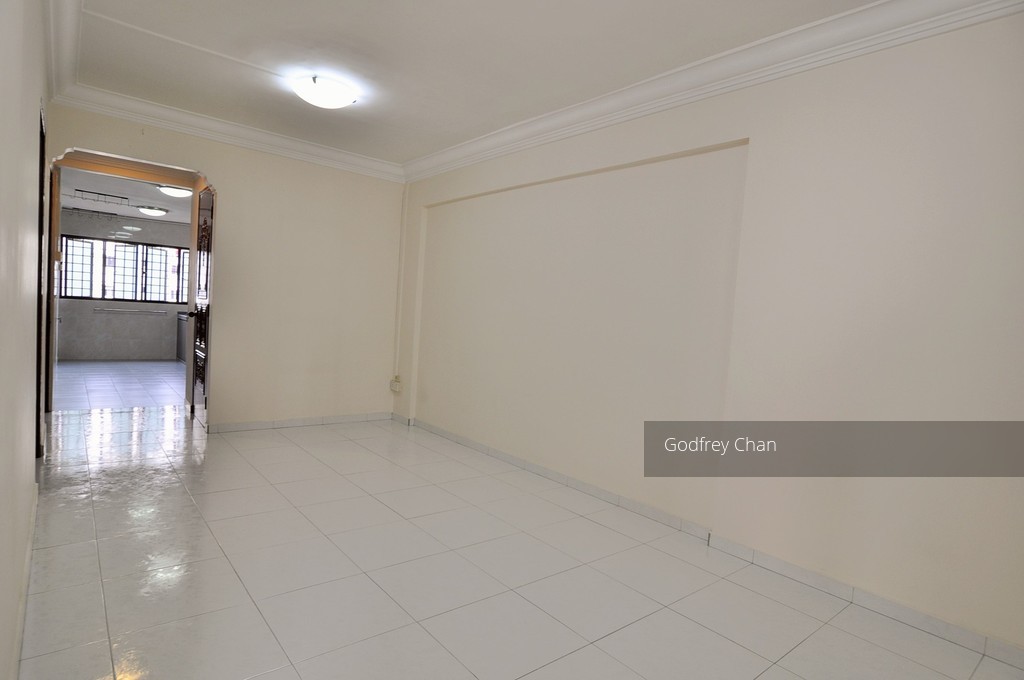 Blk 328 Hougang Avenue 5 (Hougang), HDB 3 Rooms #112563962